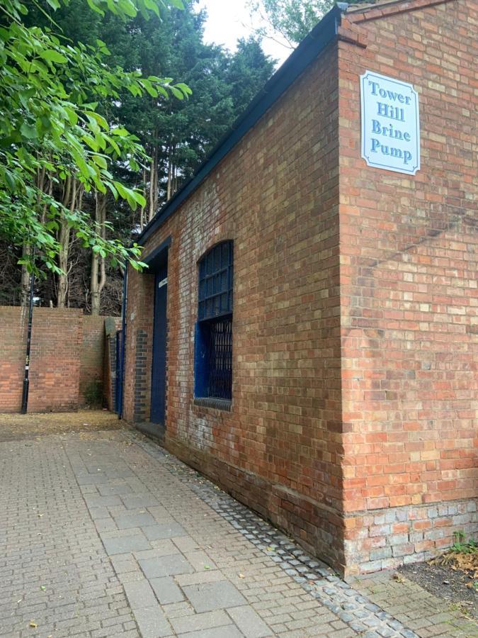 Enjoy Your Stay At Chorley Road Droitwich Exteriör bild