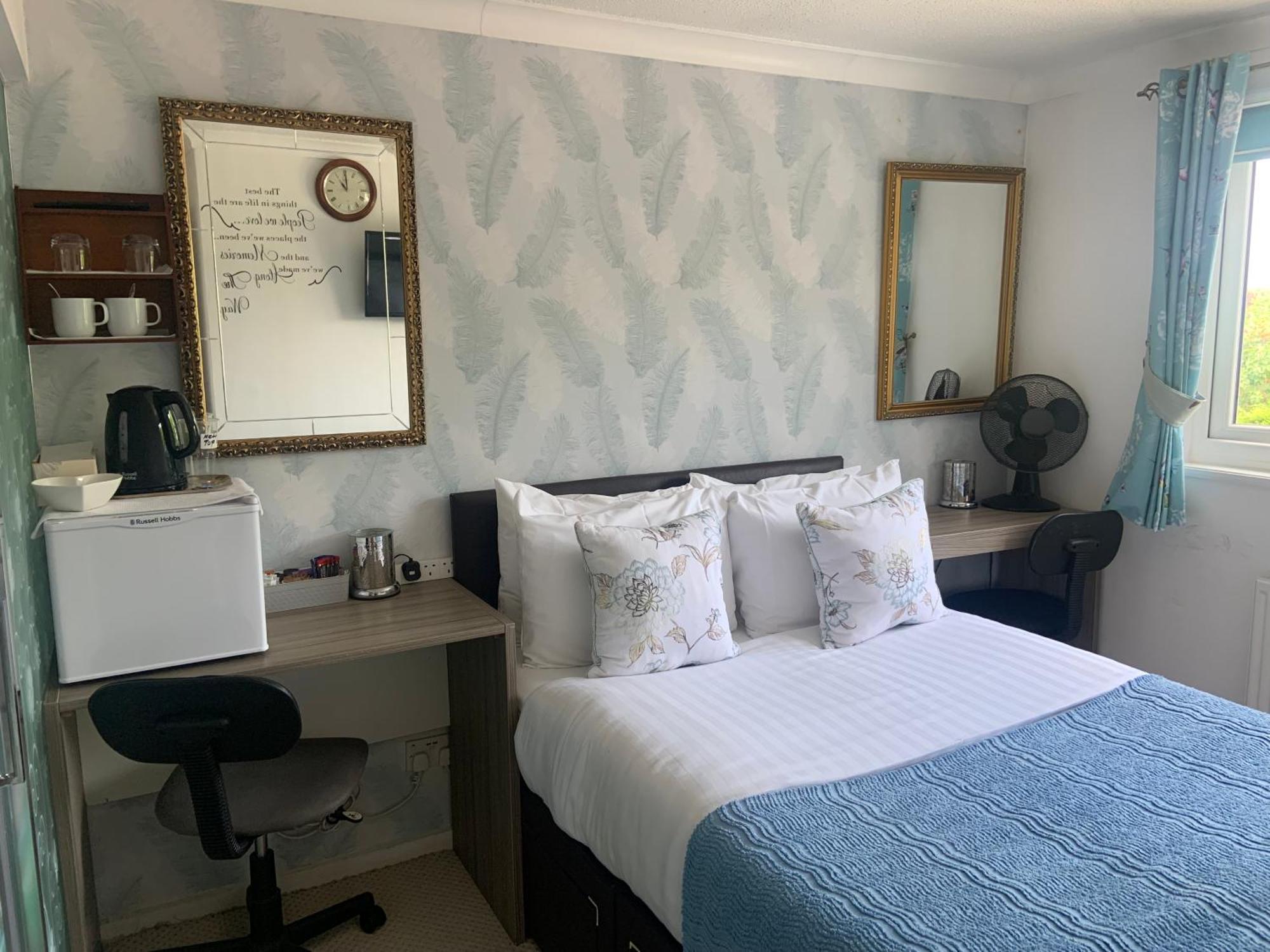 Enjoy Your Stay At Chorley Road Droitwich Exteriör bild